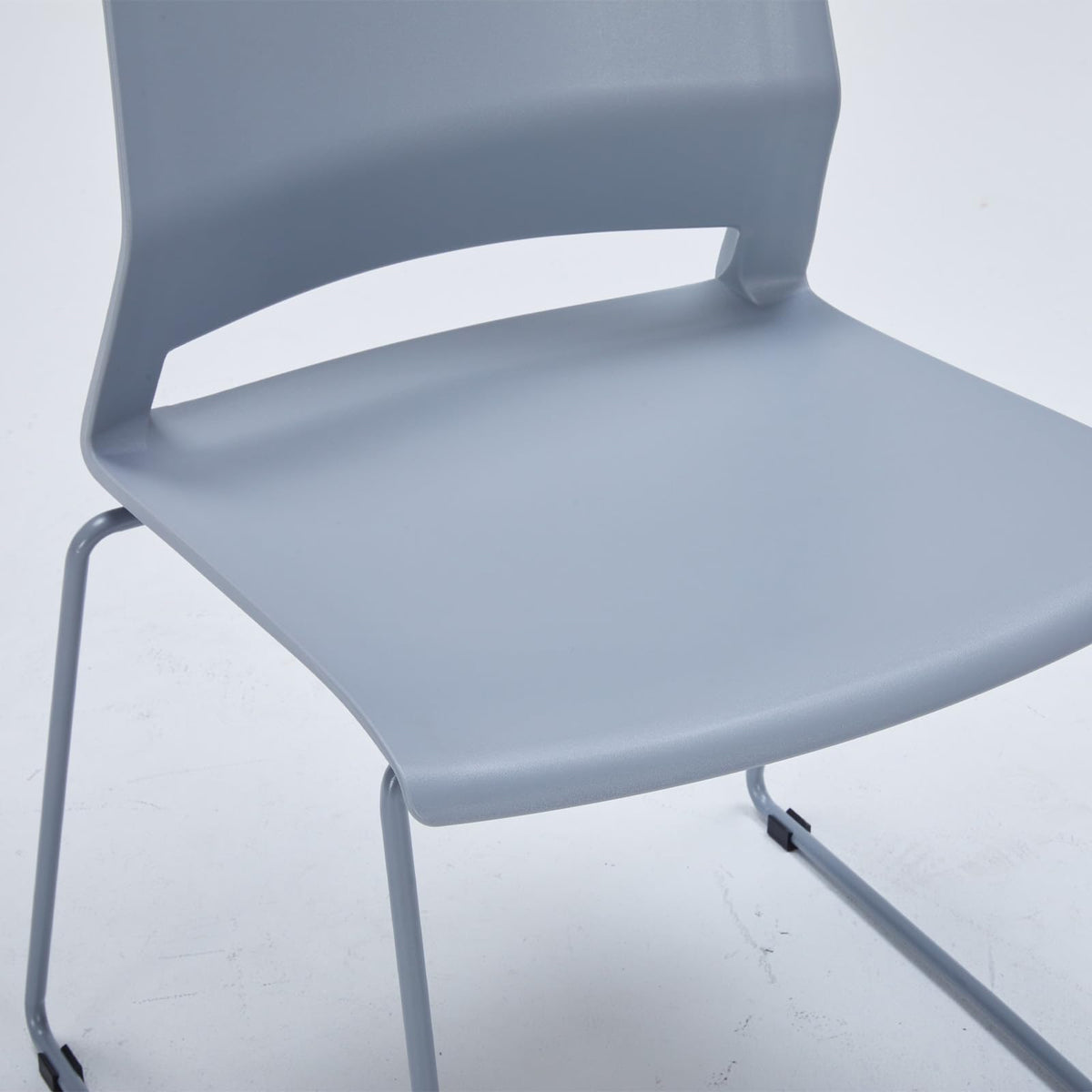 Grey Stackable Chairs Set of 8 U905987