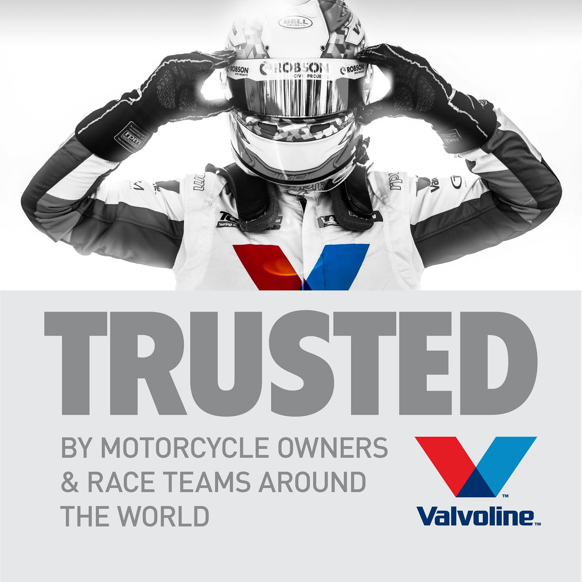 Full Synthetic 10W-40 Motorcycle Motor Oil 1 Quart M324236