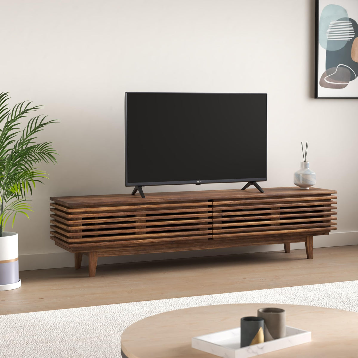 43” Black UHD TV C962329